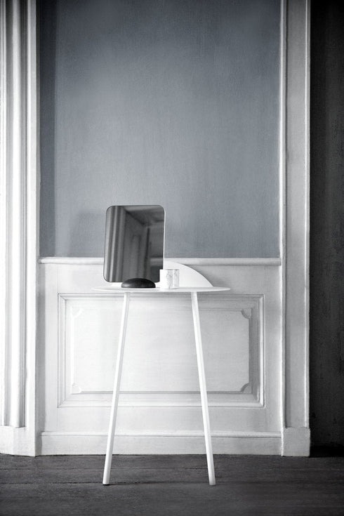 Yeh Wall Table / Tall